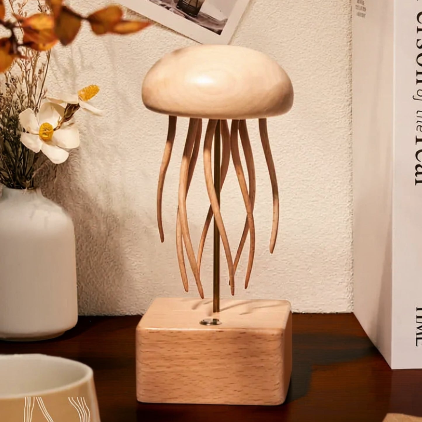 Handmade - Wooden Moving Jellyfish