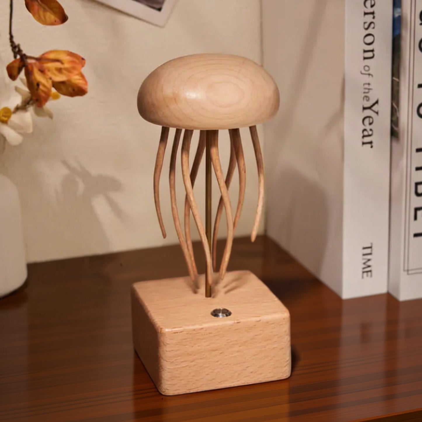 Handmade - Wooden Moving Jellyfish